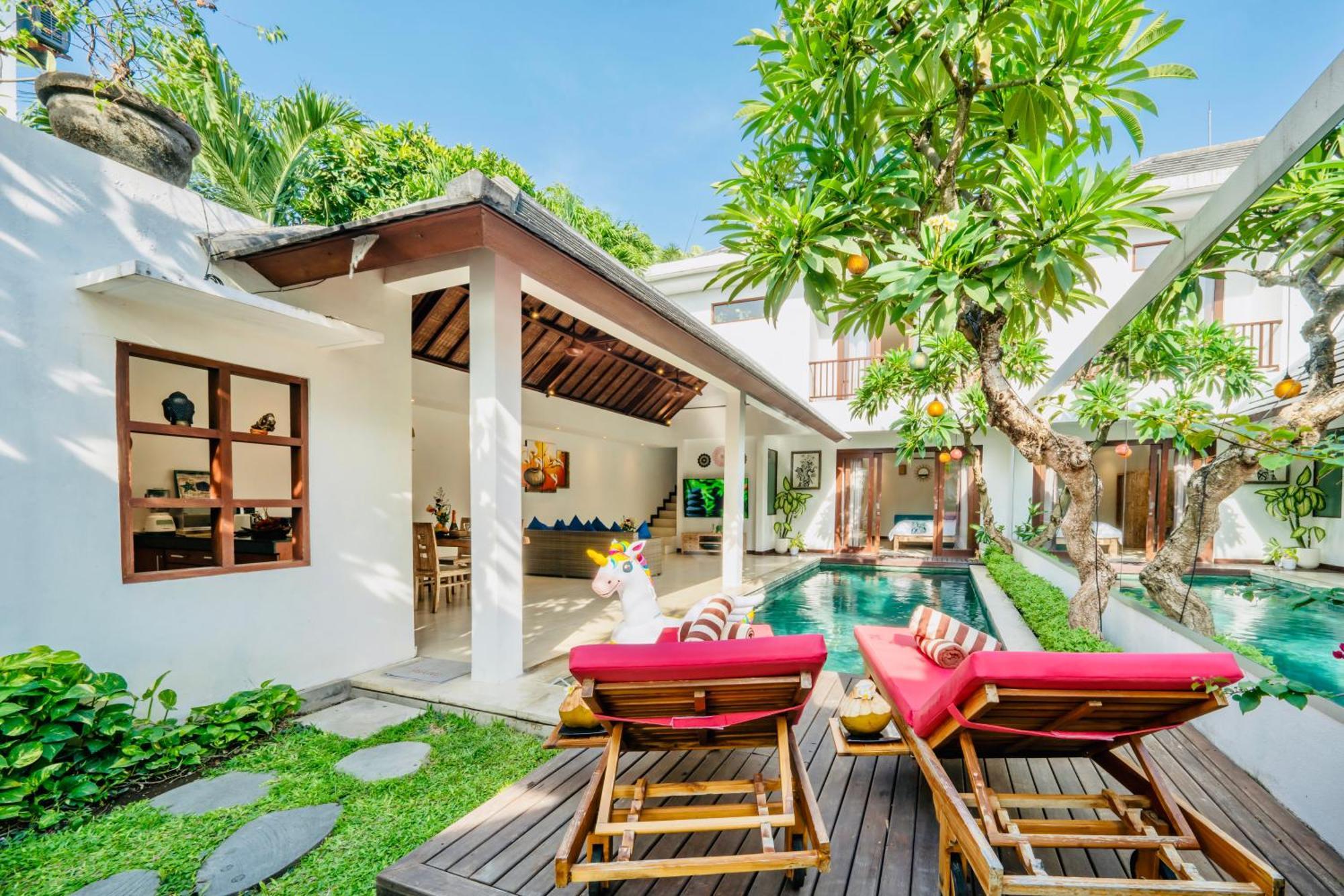 Olli * Seminyak (Bali)